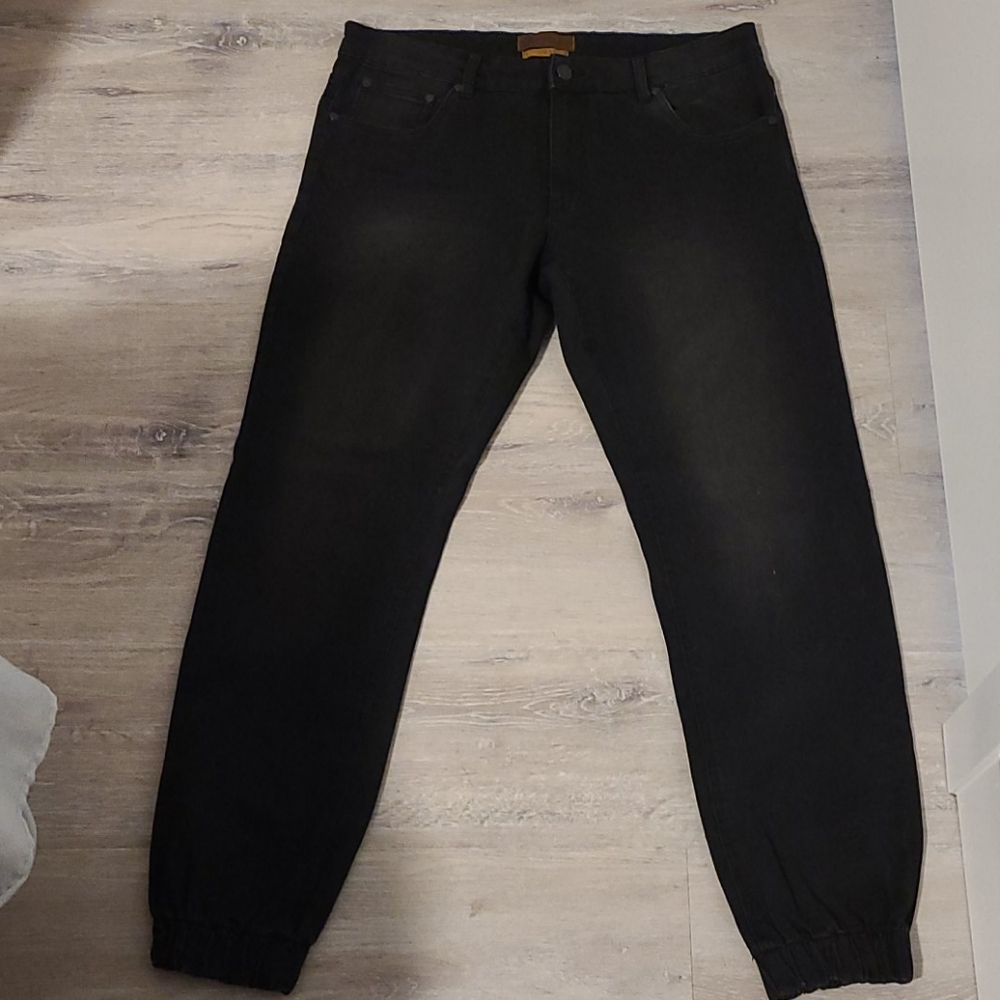 Joggers